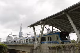 A train of metro line No.1 Ben Thanh – Suoi Tien on a test run (Photo: VNA)