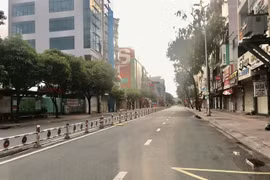 Southern provinces apply stricter prevention measures amid worsening situation