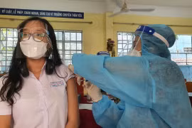 Binh Duong starts COVID-19 vaccination drive for children