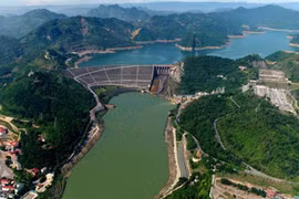 AFD provides loan of 70 million EUR for expanded Hoa Binh hydropower plant project