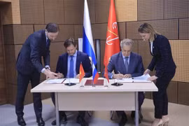 HCM City, Saint Petersburg strengthen bilateral relations