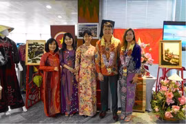Vietnamese culture promoted at festival in Geneva