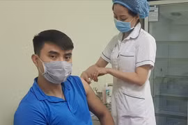 Athletes receive COVID-19 vaccinations ahead of int’l tournaments