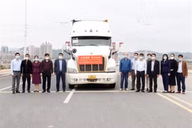 Guangxi Zhuang Autonomous Region grants medical supplies to northern provinces