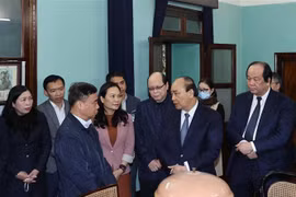 PM pays tribute to late President Ho Chi Minh