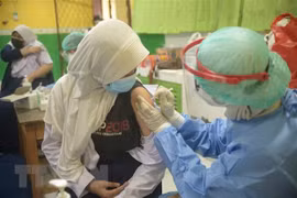Indonesia aims to vaccinate over 200 million citizens
