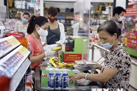 April’s CPI inches down 0.04 percent