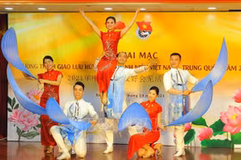 Vietnam-China youth friendship exchange opens