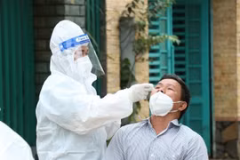 Vietnam reports 3,639 new COVID-19 cases on October 25