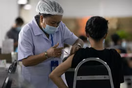 Lao government confident of vaccinating half of population this year