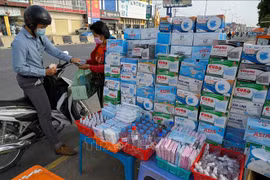 Cambodia promotes cashless payments to fight COVID-19