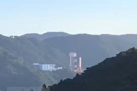 Launch of NanoDragon satellite suspended due to bad weather