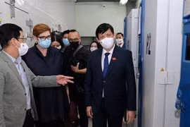 Vietnam receives medical supplies from Australia, UNICEF
