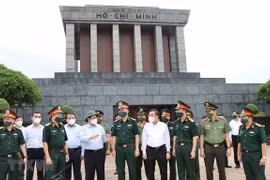PM requests better preservation of President Ho Chi Minh's Mausoleum