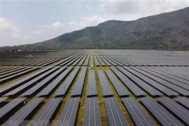 India launches anti-dumping probe on solar panels from Vietnam