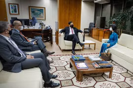 Brazil looks to further expand relations with Vietnam