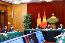 Vietnamese, Cambodian Party officials hold online talks 