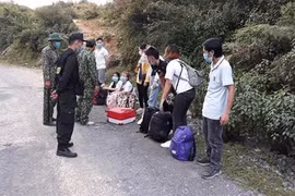 Dozens of illegal immigrants found in border provinces 