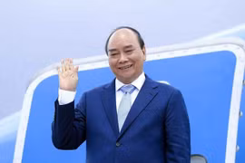 President Nguyen Xuan Phuc leaves for official visits to Switzerland, Russia