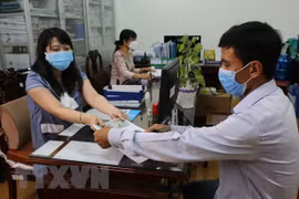 Hanoi helps pandemic-hit people with over 3 trillion VND