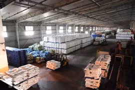 Vietnam-Laos trade continues flourishing