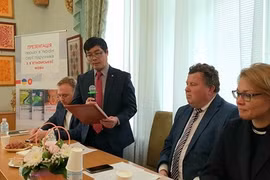 Vietnamese language textbooks launched in Ukraine