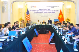 Vietnam, US experts share DNA analysis methods to address war legacies