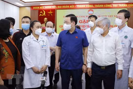 NA Chairman meets medical staff supporting southern localities