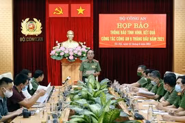 Senior intelligence official to face bribery charge