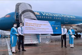 Vietnam Airlines operates first regular direct flight from US 