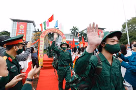 Young people set off for military service