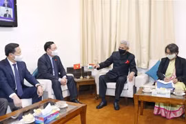 NA Chairman receives Indian Minister of External Affairs