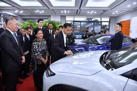 Indonesia plans to produce 600,000 electric cars by 2030