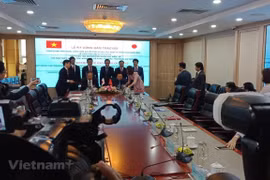 Japan helps Vietnam in oceanographic research, plastic waste settlement