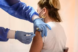 Singapore considers booster shots of COVID-19 vaccines, injections for kids under 12