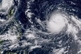 Wet season temps to be one degree higher than average