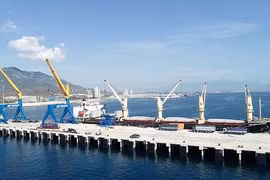 US firm proposes two LNG projects in Van Phong EZ