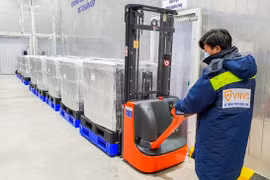 Over 2 million doses of AstraZeneca vaccine arrive in Vietnam