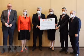 German states present COVID-19 rapid test kits to Vietnam 