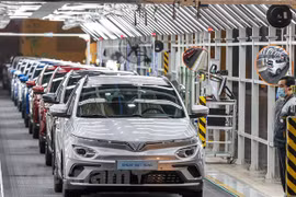 VinFast to receive pre-orders for latest electric SUV models from next month