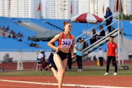 Runner Lan, swimmer Hoang to fly the flag for Vietnam at Tokyo Games
