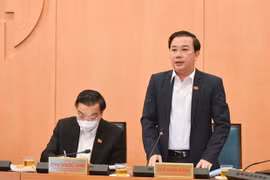 Hanoi orders closure of internet shops to control COVID-19 
