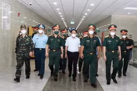 Deputy PM inspects COVID-19 prevention, control at Military Hospital 175