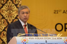 ASEAN vow to strengthen transport connectivity, integration 