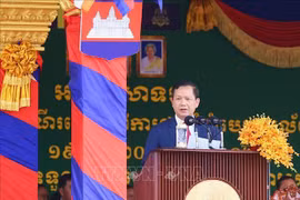 Cambodian Prime Minister Hun Manet speaks at the ceremony marking the 47th Remembrance Day of the “Journey to Overthrow the Pol Pot Genocidal Regime” (June 20, 1977) in Tbong Khmum province on June 20. (Photo: VNA)