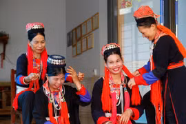 The traditional costume of Dao women in Tuyen Quang province (Photo: VNA) 