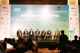 Vietnam expects accelerating economic growth