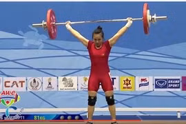 Thuy wins bronze at Asian Weightlifting Championships
