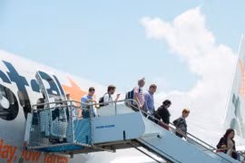 First low-cost airline provides Hanoi-Hong Kong service