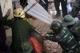  Hanoi calls for outdated building evaluations following villa collaps